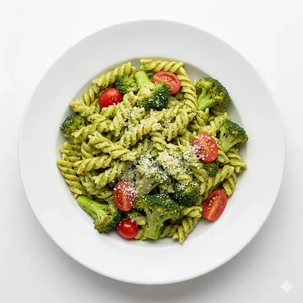 One-pan creamy pesto pasta with broccoli & tomatoes